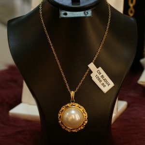 Collier a grande perle